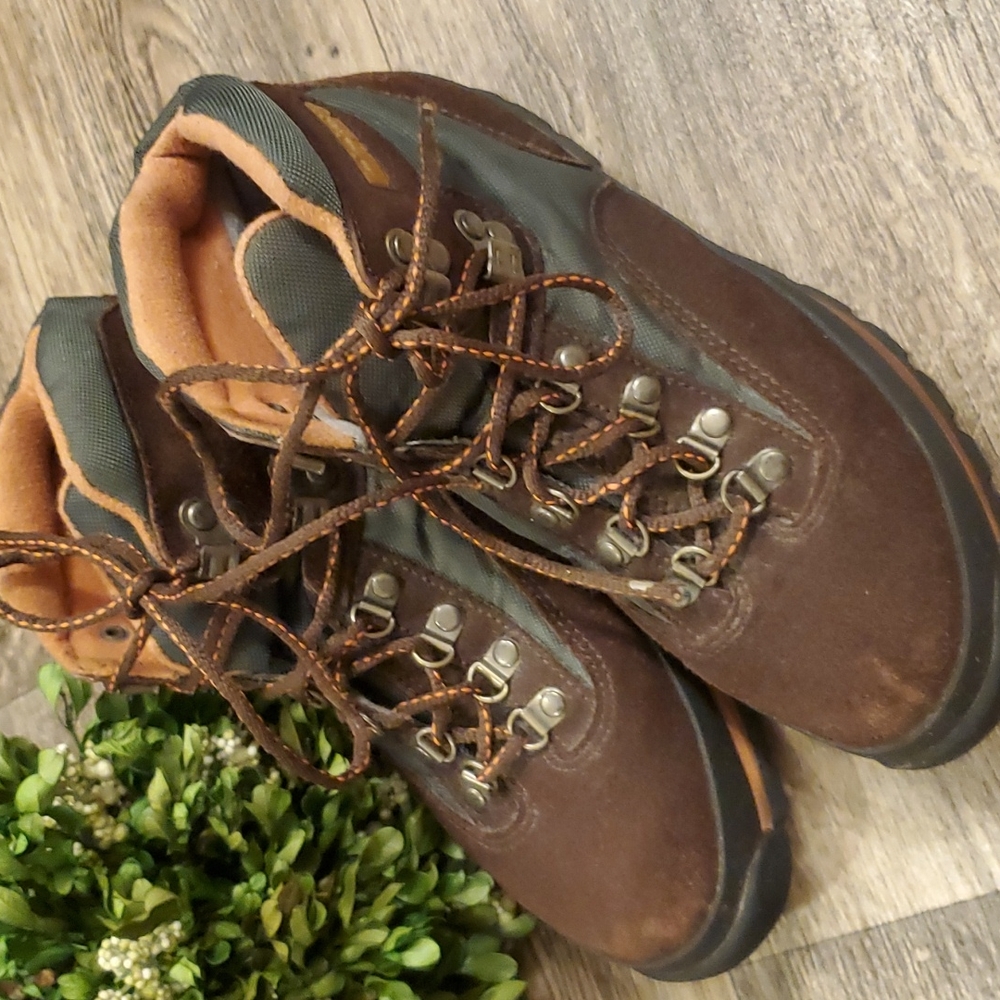 Vintage Womans Size 8.5 90s Brown Leather Suede Timberland Hiking Streetwear EC
